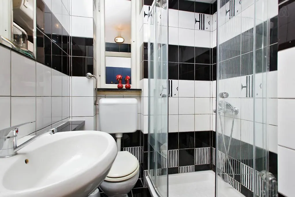 Big Apartman For2Or3Or4 Split Apartment
